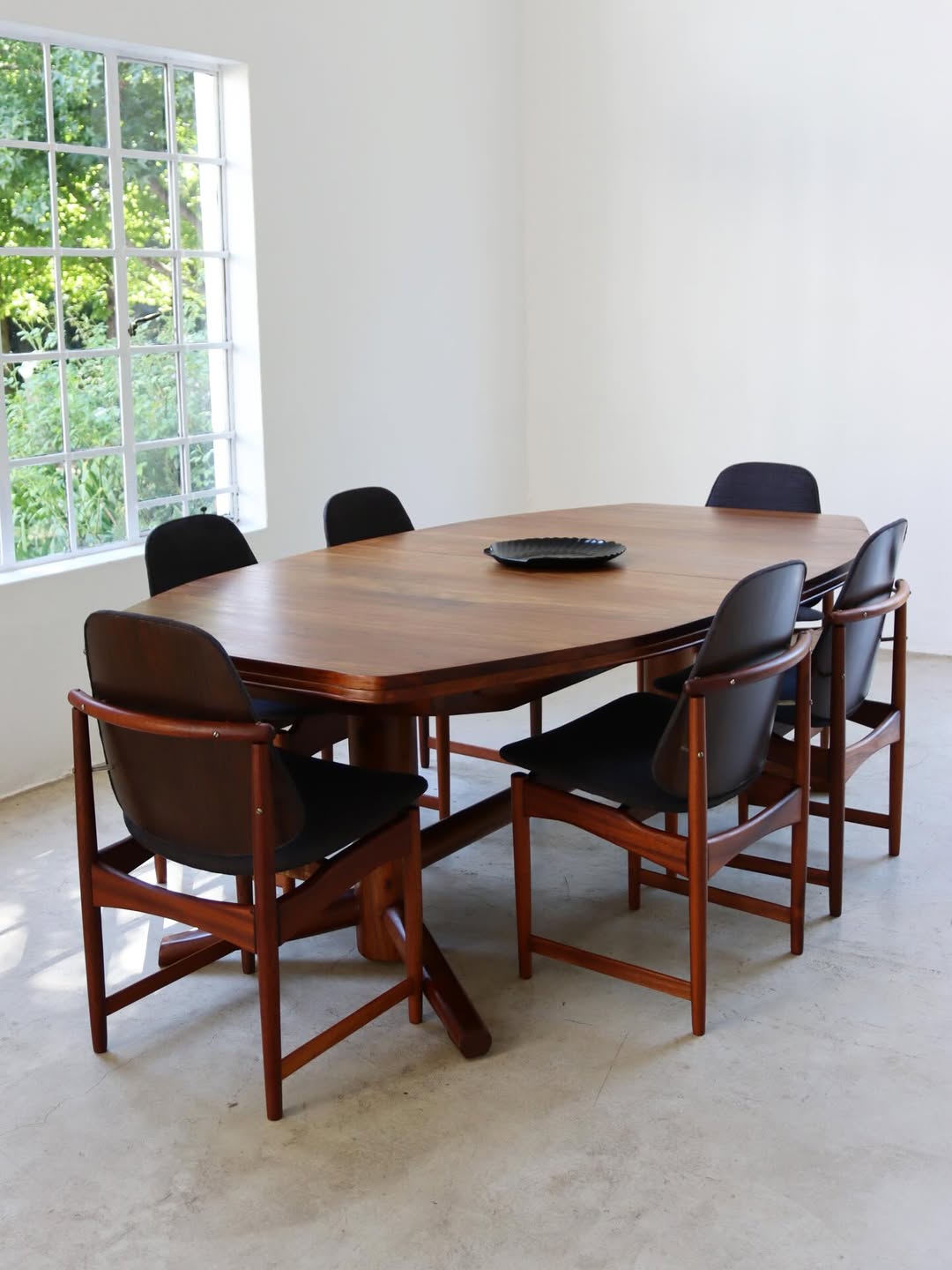 Frystark Dining Chairs