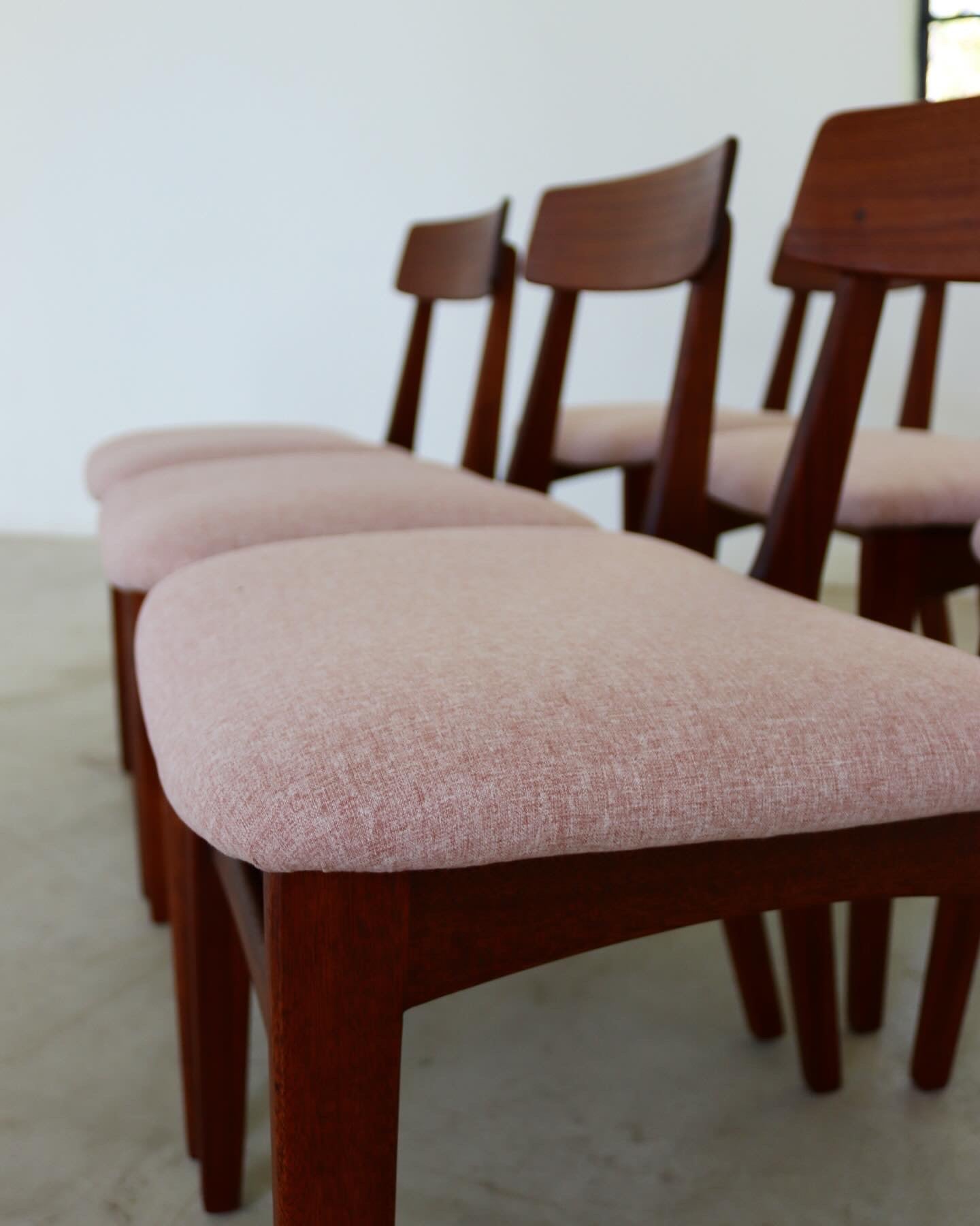 DS Vorster Dining Room Chairs