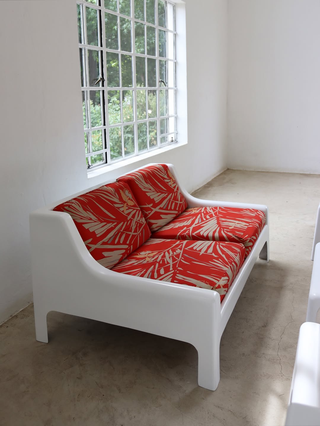 Mid-Century ‘Mida’ Artemide Settee