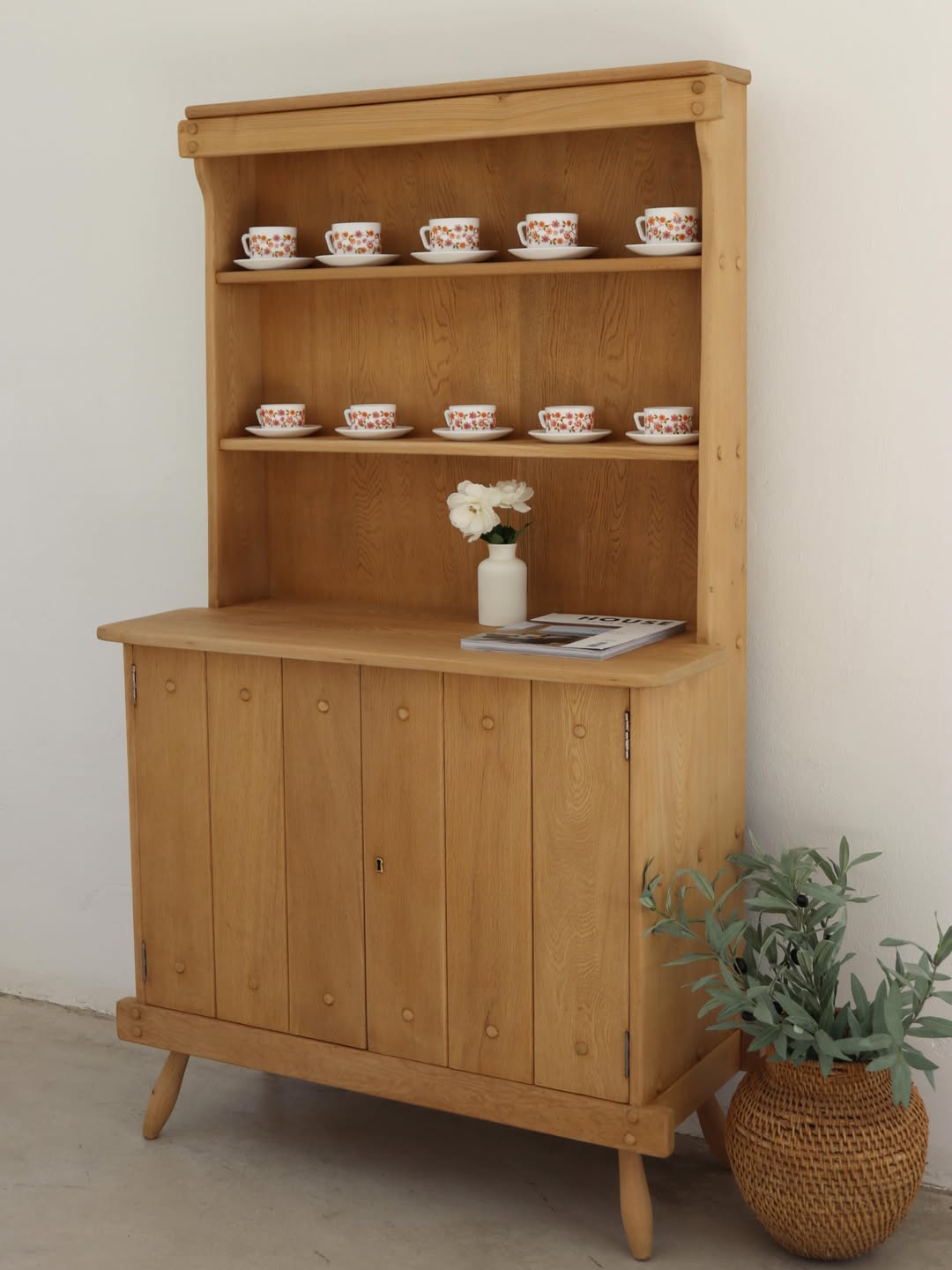 Bakker & Steyger Kitchen Dresser