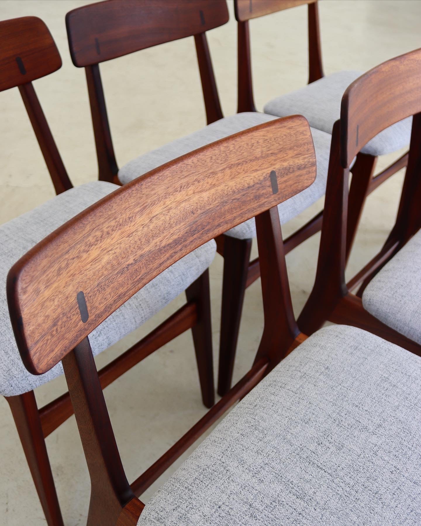 Set of 6 DS Vorster Dining Room Chairs