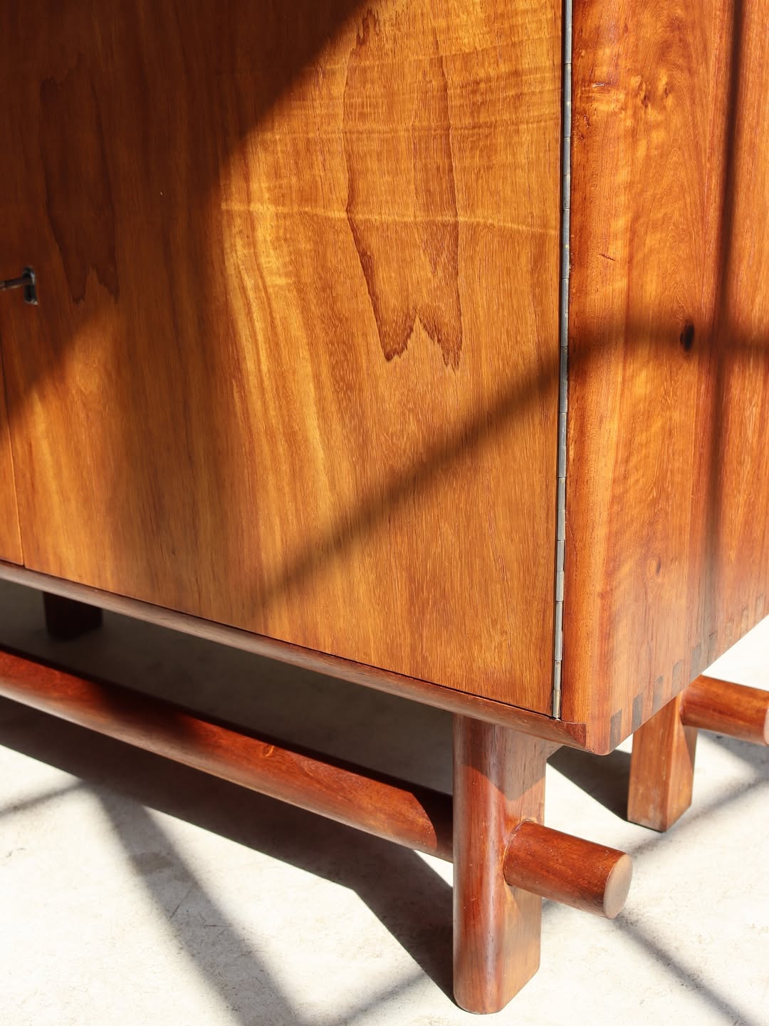 Mid-Century Kallenbach Drinks Cabinet