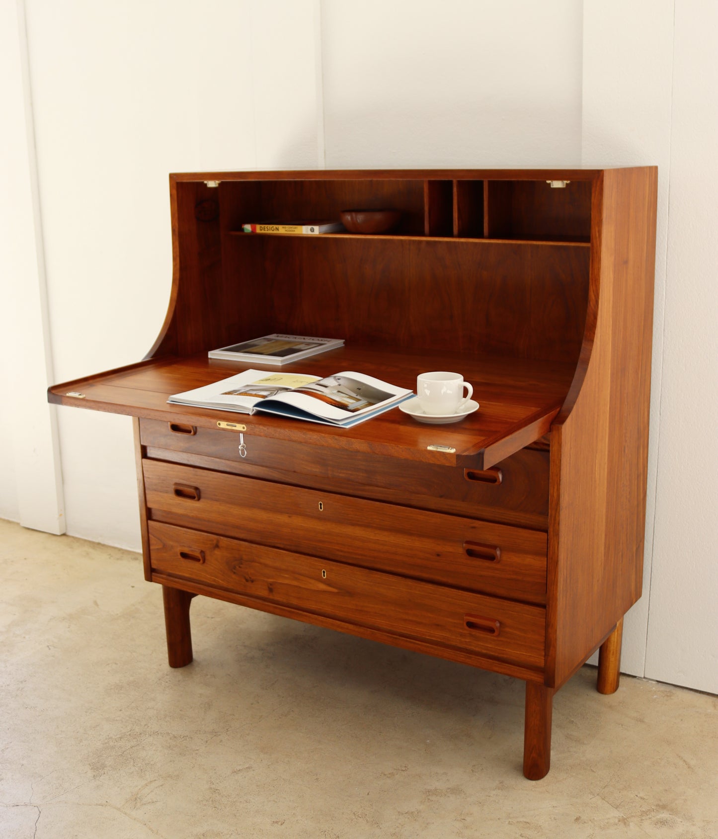 Artecasa Writers Bureau