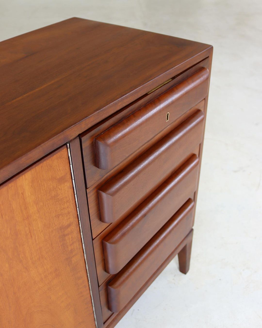 Mid-Century Binnehuis Sideboard