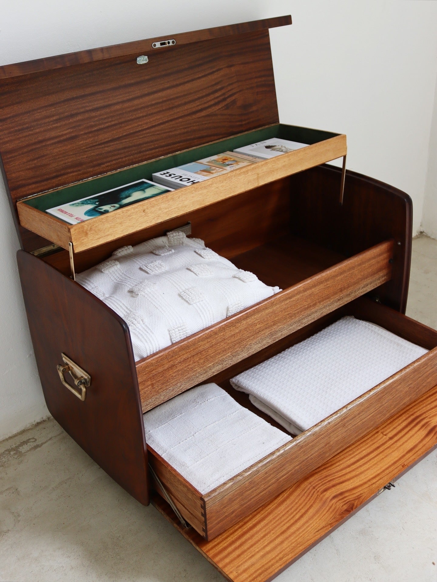 Mid-Century Storage Kist/Storage Chest