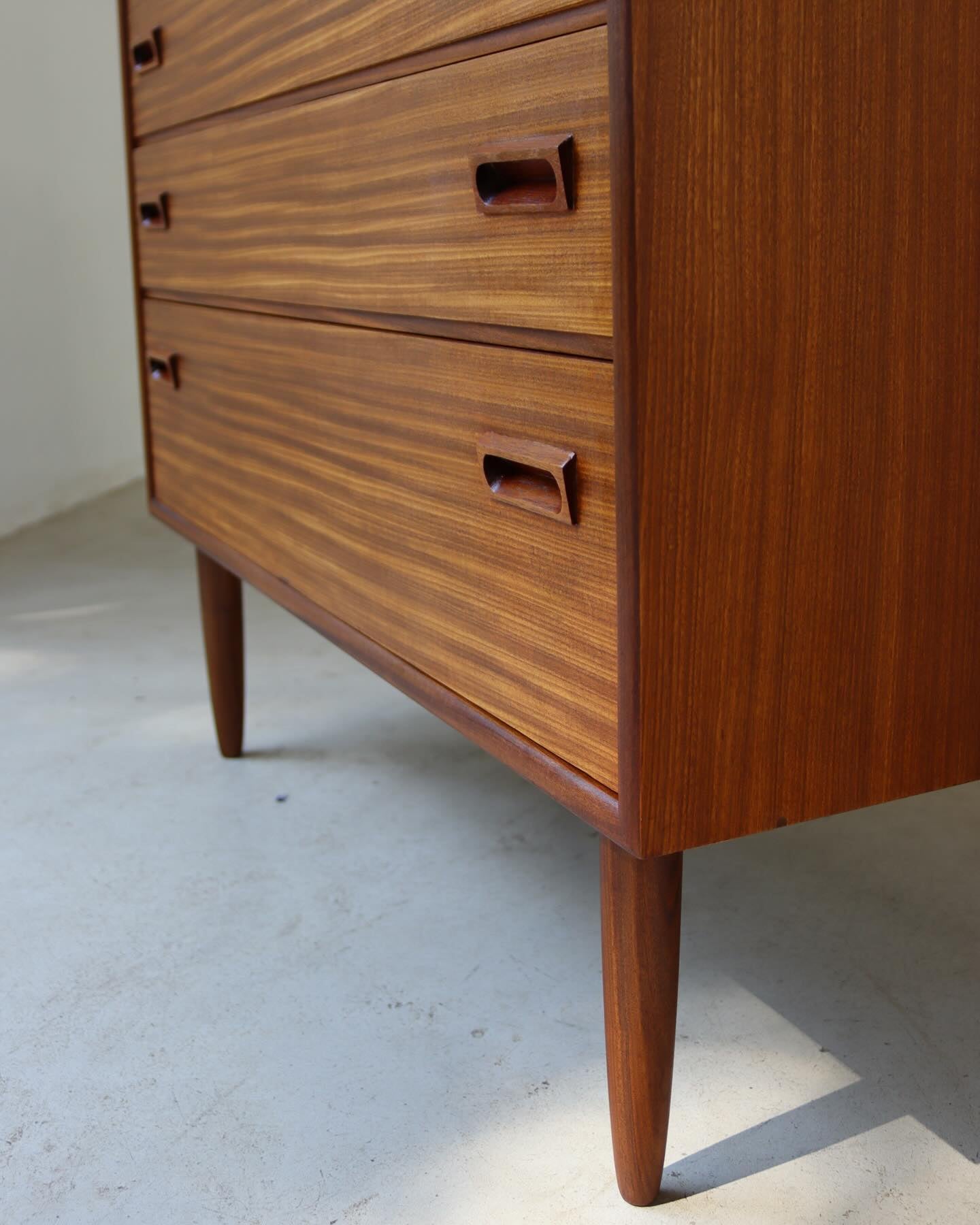 Retro Chest Of Drawers