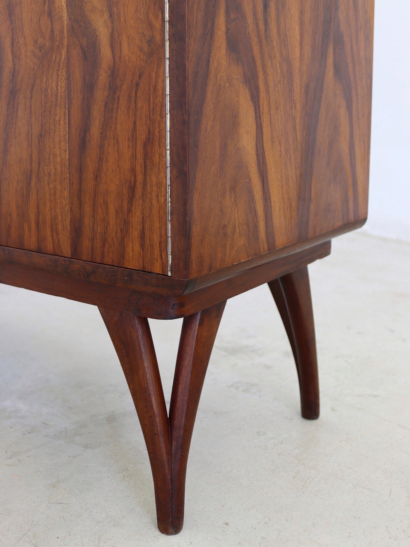 Mid-Century Sideboard/Cabinet
