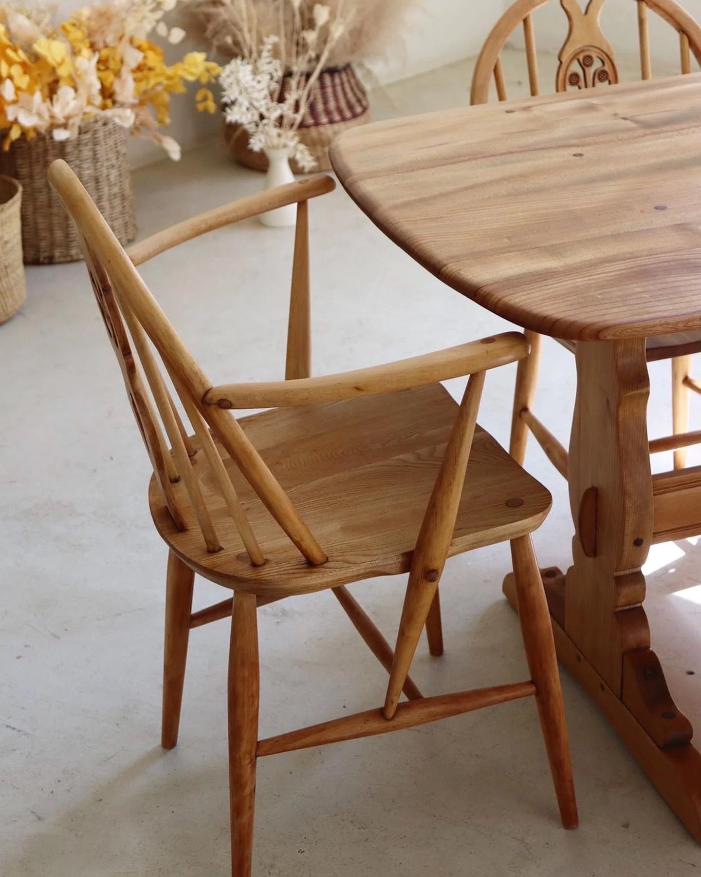 Ercol Fleur De Lys Dining Room Chairs