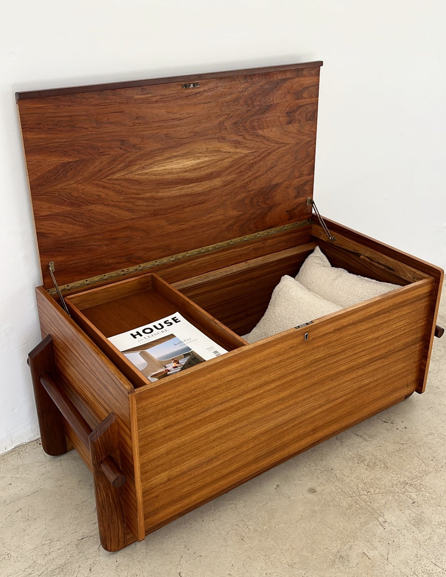 Mid-Century Kist