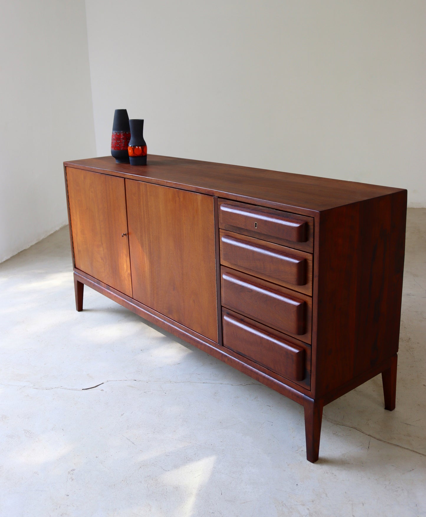 Mid-Century Binnehuis Sideboard