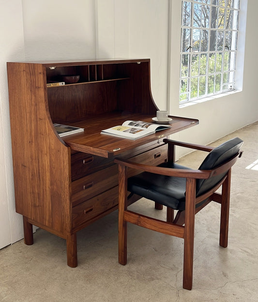 Artecasa Writers Bureau