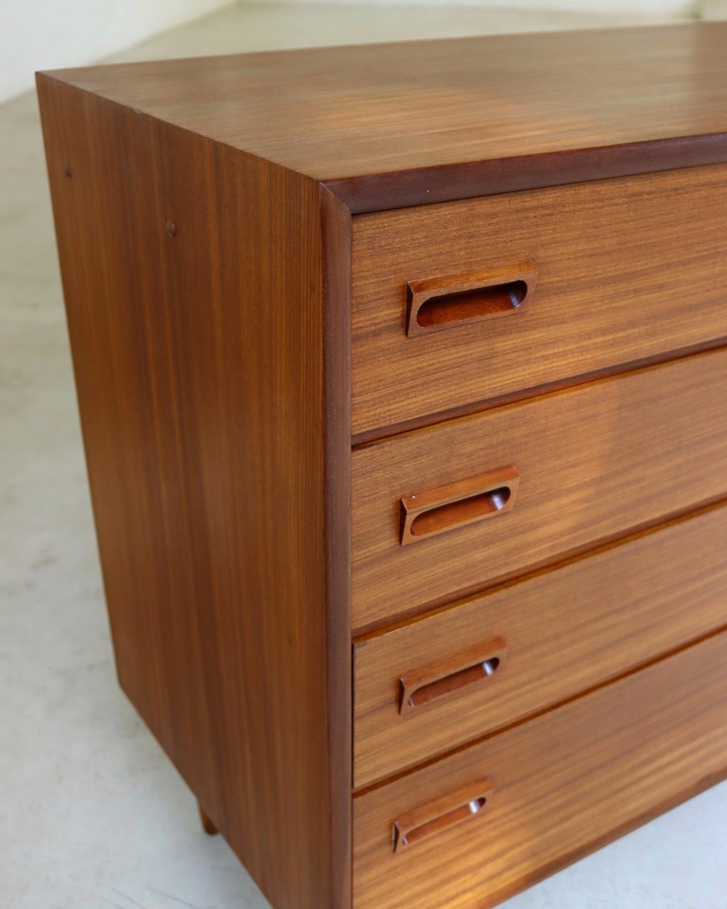 Retro Chest Of Drawers