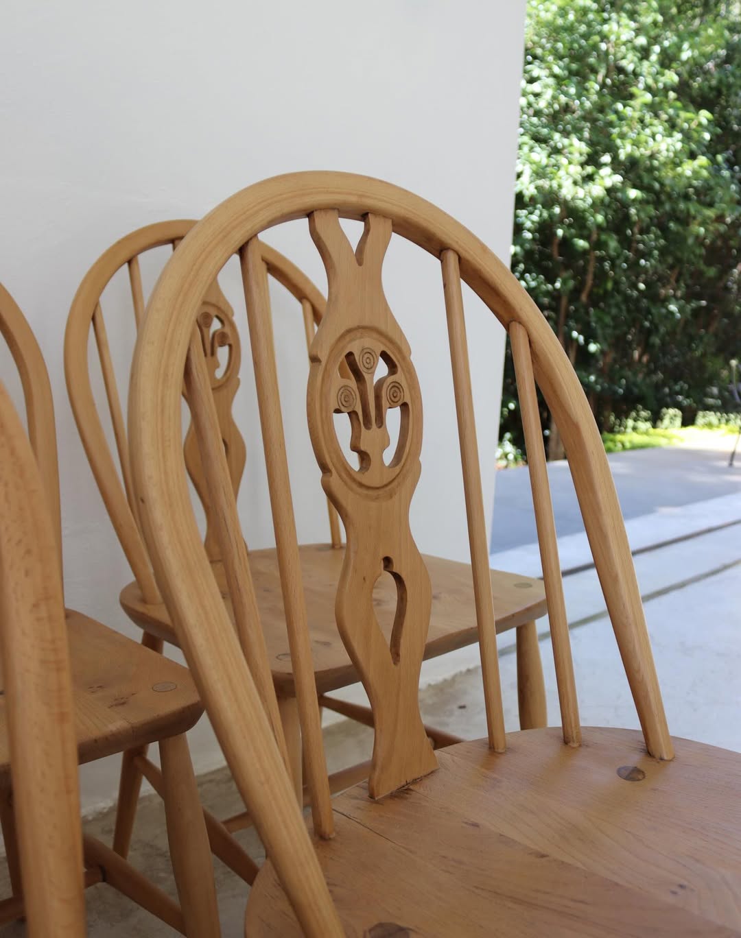 Ercol Fleur De Lys Dining Chairs