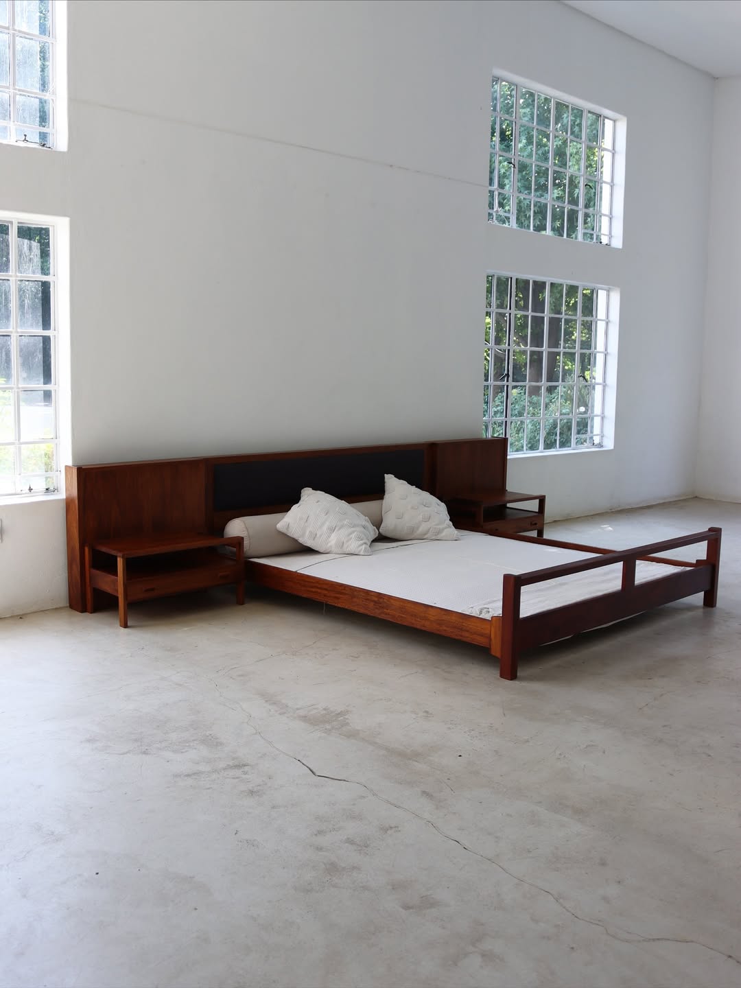 Artecasa King Size Bed