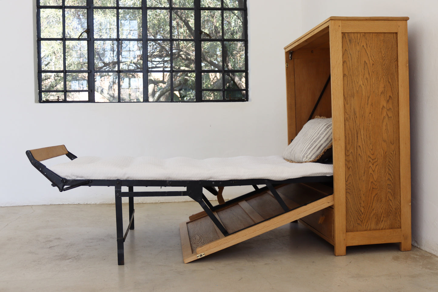 Mid-Century Pull Out Cabinet Bed