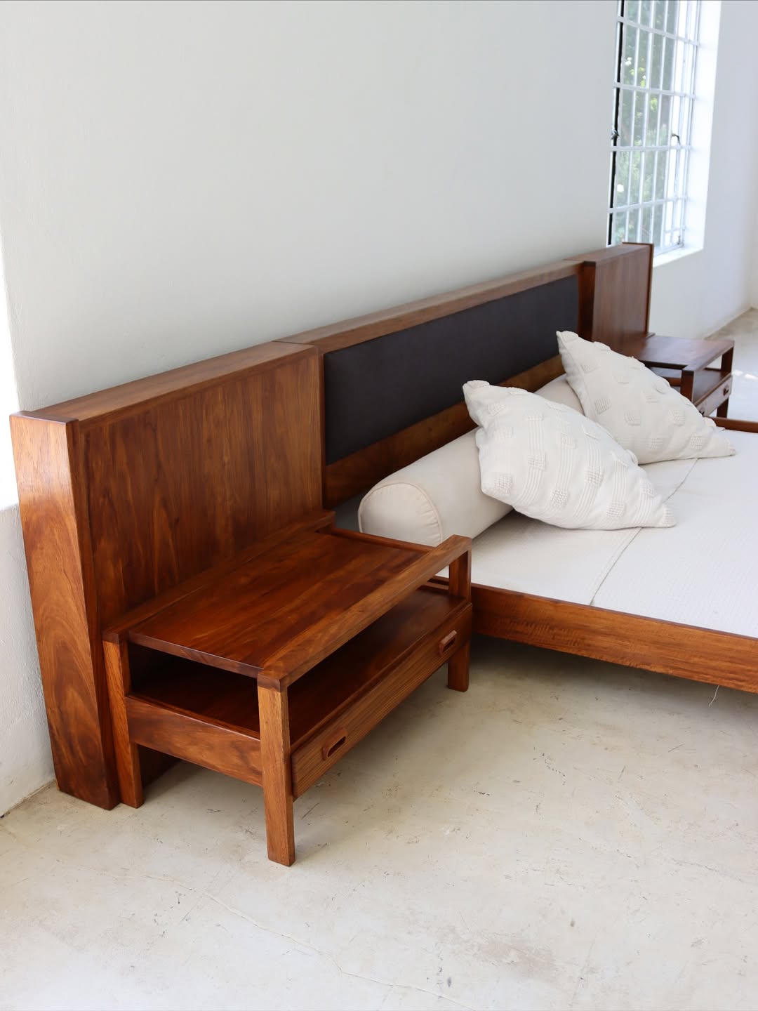 Artecasa King Size Bed