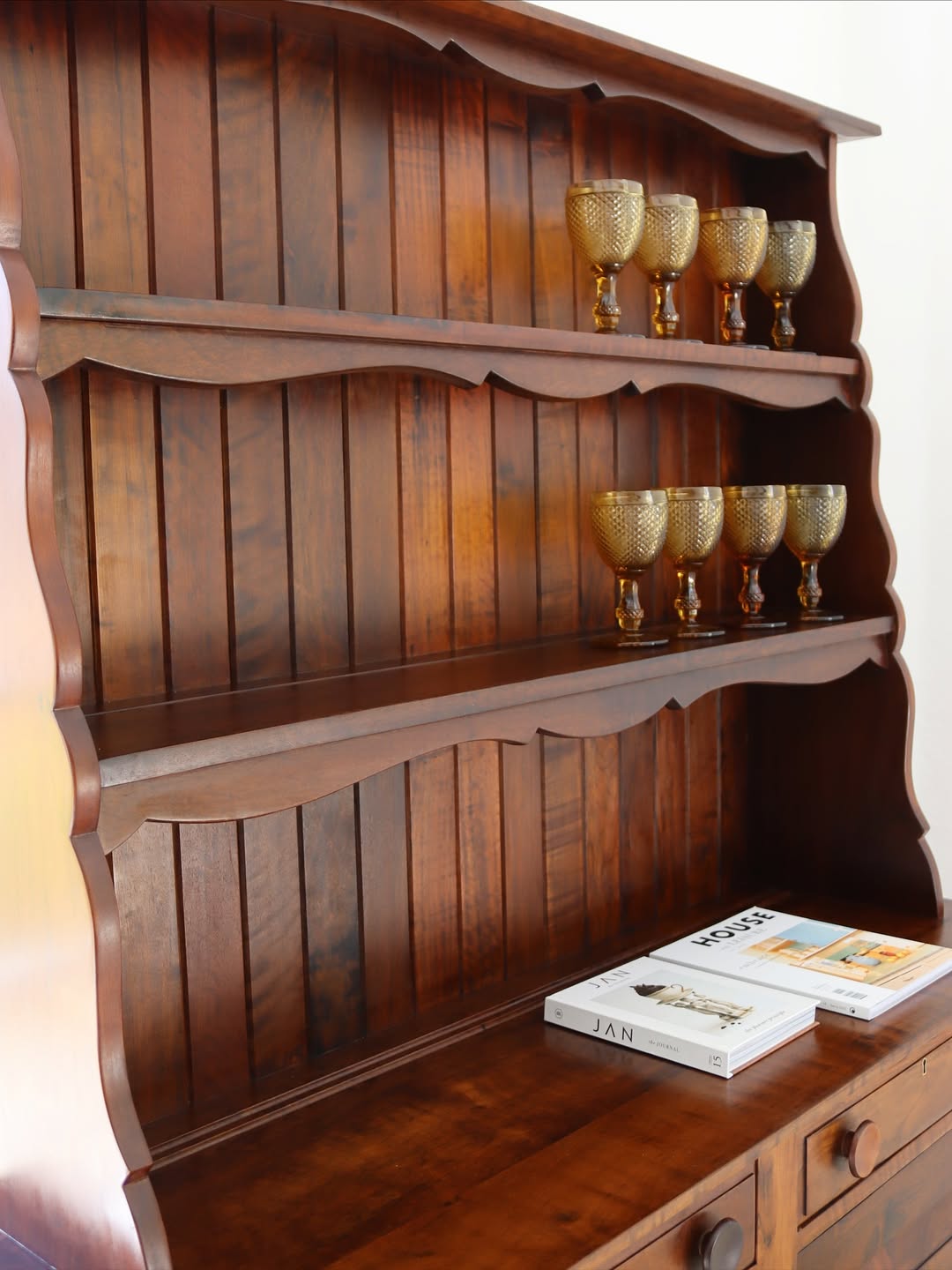 Binnehuis Welsh Dresser