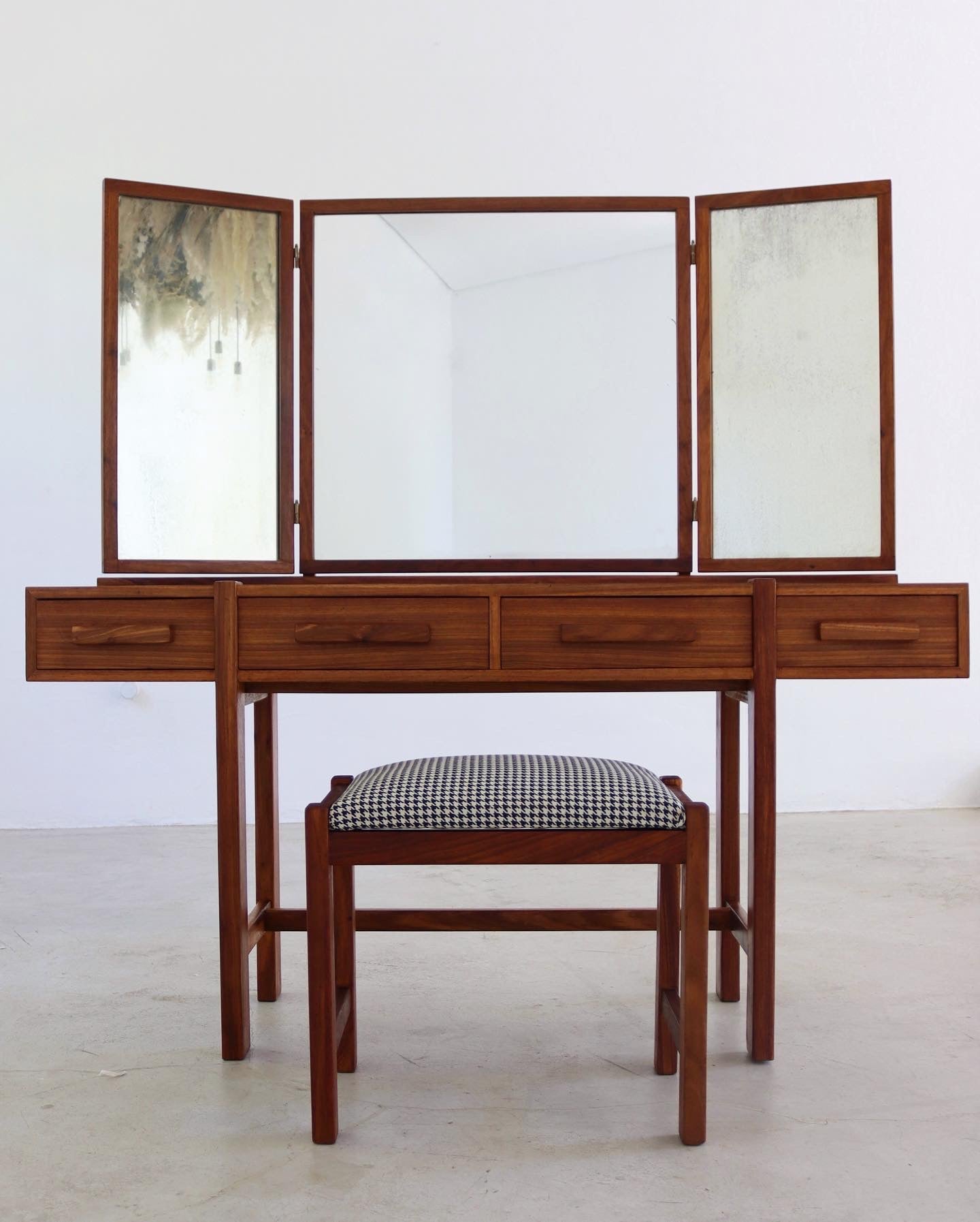 Mid-Century Dressing Table