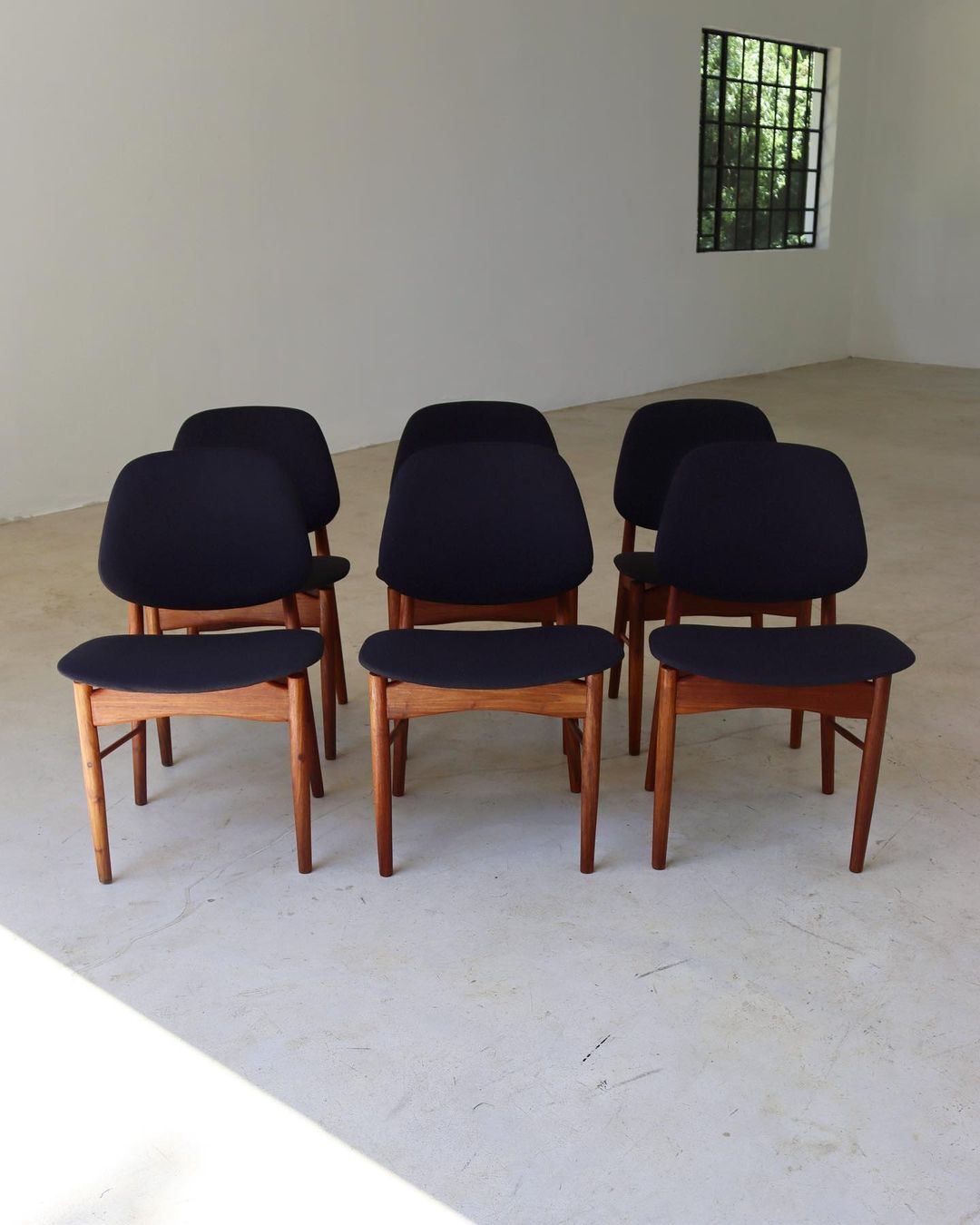 Duros Dining Room Chairs